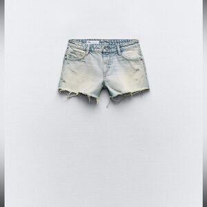 NWOT Zara TRF Low Waist Ripped Denim Shorts